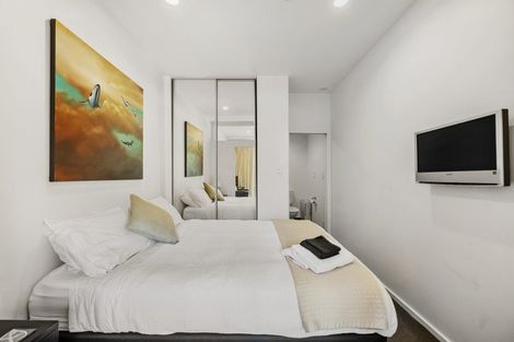 Photo of property in Atrium Apartments, 3n/154 The Terrace, Wellington Central, Wellington, 6011