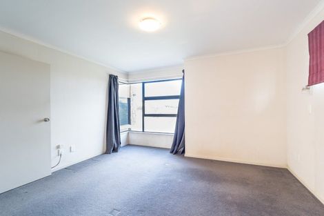 Photo of property in 21 Brooklyn Heights Drive, Kelvin Grove, Palmerston North, 4414
