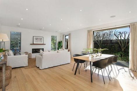 Photo of property in 154 Clyde Road, Burnside, Christchurch, 8053