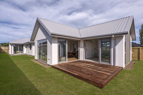 Photo of property in 39 River Stone Drive, Halswell, Christchurch, 8025