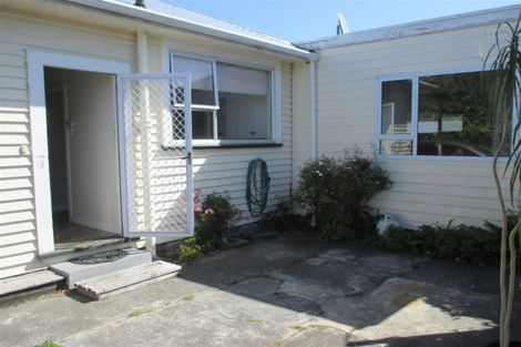 Photo of property in 73 Corson Avenue, Beckenham, Christchurch, 8023