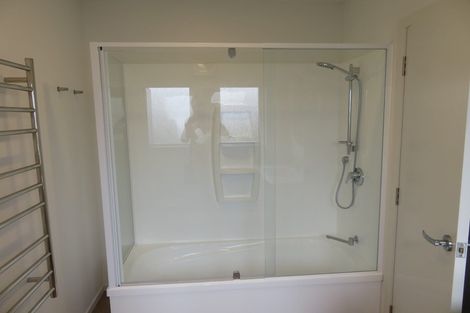 Photo of property in 1/36 Blanes Road, Weymouth, Auckland, 2103