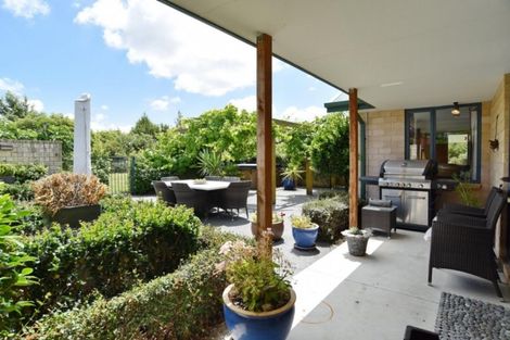 Photo of property in 10 Willowside Place, Amberley, 7410