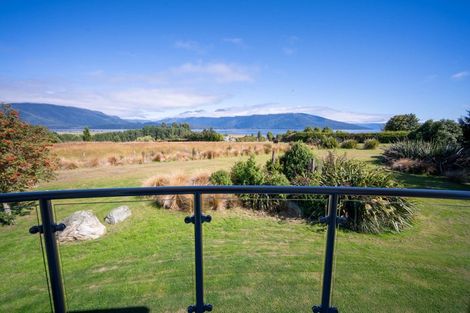 Photo of property in 11 Patience Bay Drive, Te Anau, 9679