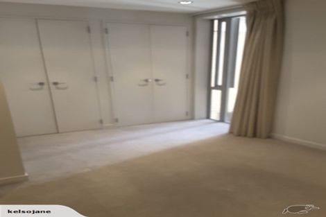 Photo of property in Piermont Apartments, 4e/82 Cable Street, Te Aro, Wellington, 6011