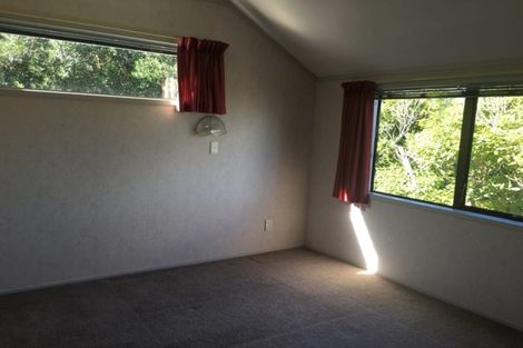 Photo of property in 2/24 Hattaway Avenue, Bucklands Beach, Auckland, 2012