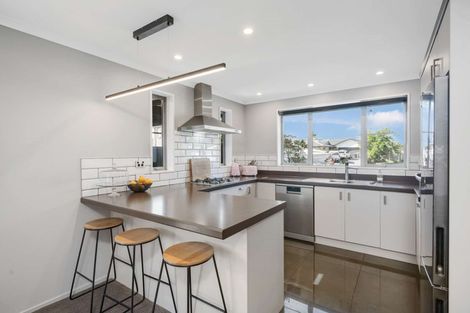 Photo of property in 31a Mataroa Place, Parklands, Christchurch, 8083