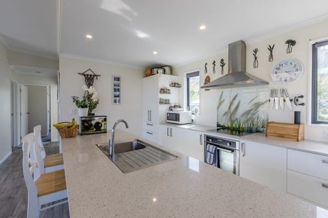 Photo of property in 87 River Road, Otane, Waipawa, 4271