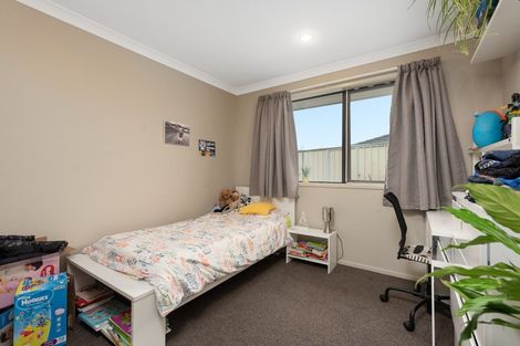 Photo of property in 21 Oakwood Way, Papamoa Beach, Papamoa, 3118