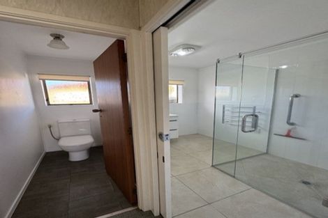 Photo of property in 27 Kamo Road, Regent, Whangarei, 0112