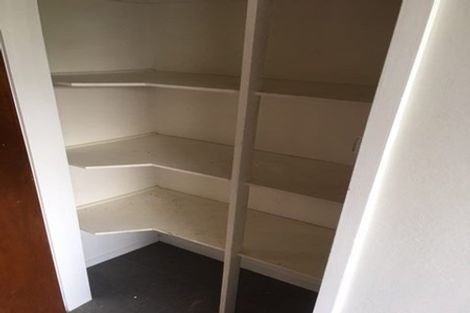 Photo of property in 24b Fitzpatrick Street, Newlands, Wellington, 6037