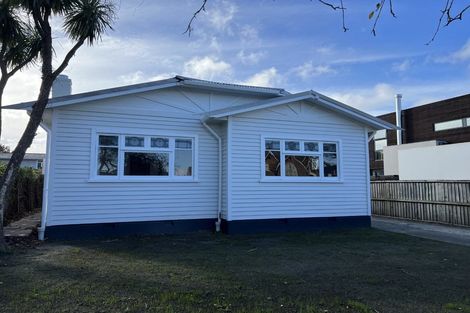 Photo of property in 138 Totara Street, Riccarton, Christchurch, 8041