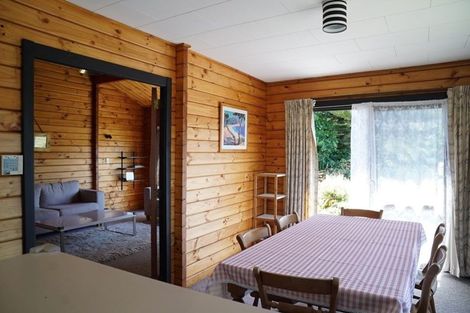 Photo of property in 35 Makara Road, Karori, Wellington, 6012