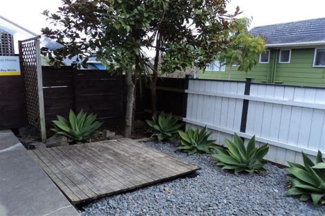 Photo of property in 1/125 Gills Road, Bucklands Beach, Auckland, 2014