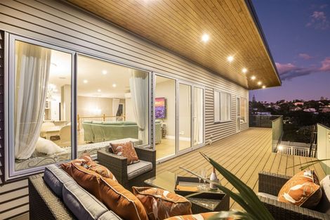 Photo of property in 50 Rawene Road, Birkenhead, Auckland, 0626