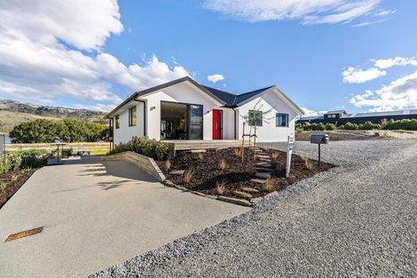 Photo of property in 6 Arion Court, Mount Pisa, Cromwell, 9383