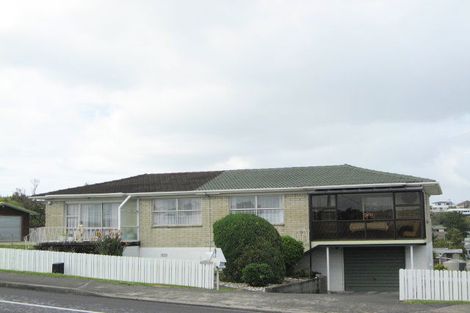 Photo of property in 2/941 Whangaparaoa Road, Manly, Whangaparaoa, 0930