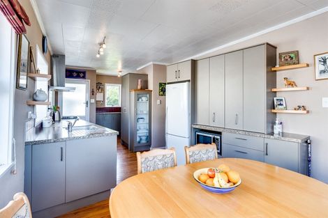 Photo of property in 15 Shearer Place, Pirimai, Napier, 4112