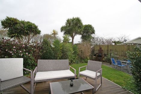 Photo of property in 16 Acacia Place, Bell Block, New Plymouth, 4312