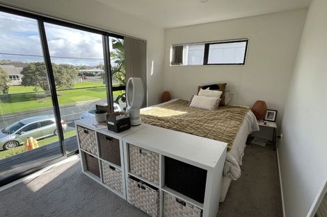 Photo of property in 94d Bay Street, Red Beach, 0932