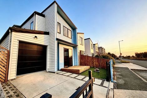 Photo of property in 32 Minhas Road, Papakura, 2110