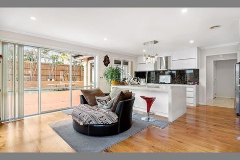 Photo of property in 5 Kilkelly Avenue, Pinehill, Auckland, 0632