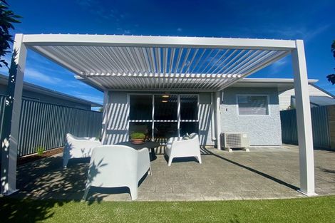 Photo of property in 3/411a Gloucester Street, Taradale, Napier, 4112