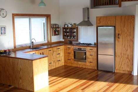 Photo of property in 169 Te Toiroa Road, Ngunguru, Whangarei, 0173