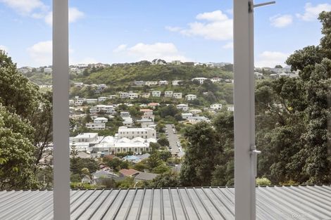 Photo of property in 83a Nevay Road, Miramar, Wellington, 6022