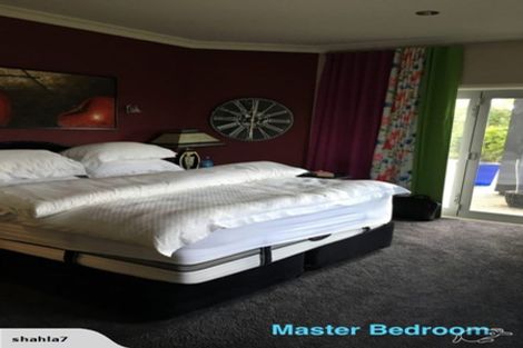 Photo of property in 133 Ruapehu Drive, Fitzherbert, Palmerston North, 4410