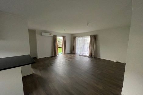 Photo of property in 1/21 Solveig Place, Randwick Park, Auckland, 2105