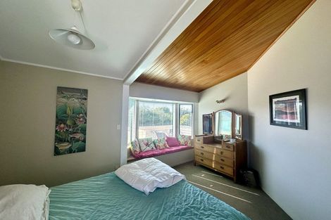Photo of property in 43 Ohiwa Parade, Ohope, 3121