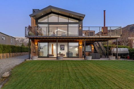 Photo of property in 71 West Meadows Drive, Wanaka, 9305