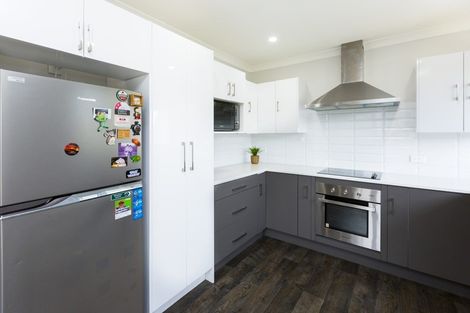 Photo of property in 32 Tawai Street, Trentham, Upper Hutt, 5018