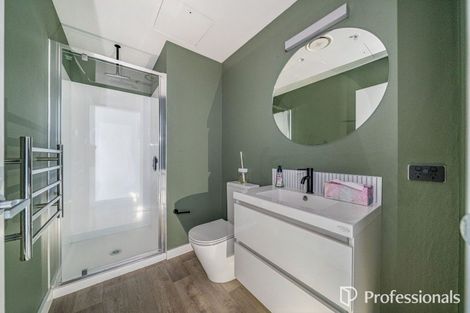 Photo of property in Unit 302,l3, 302/14 Laings Road, Hutt Central, Lower Hutt, 5010