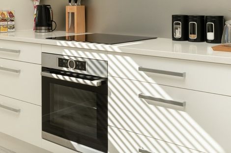 Photo of property in 82 Awataha Crescent, Pyes Pa, Tauranga, 3110