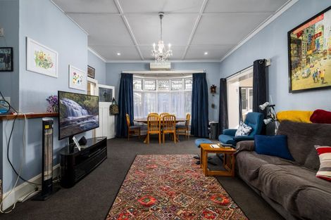 Photo of property in 44 Harris Street, Waimate, 7924