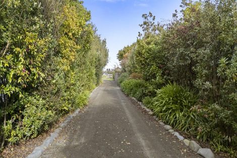 Photo of property in 35 Flower Street, Bulls, 4818