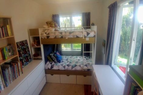 Photo of property in 23 Mcintyre Road, Mangere Bridge, Auckland, 2022