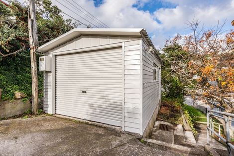 Photo of property in 46 Townsend Road, Miramar, Wellington, 6022