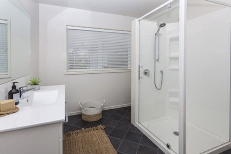 Photo of property in 33 Lakewood Drive, Burwood, Christchurch, 8083