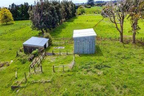Photo of property in 200 Paraite Road, Paraite, New Plymouth, 4373