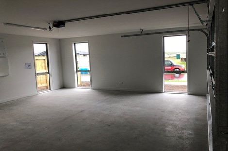 Photo of property in 8 Dunkeld Drive, Papamoa, 3118