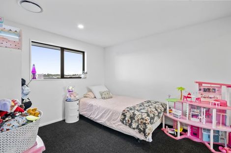 Photo of property in 6 Timara Crescent, Marshland, Christchurch, 8083