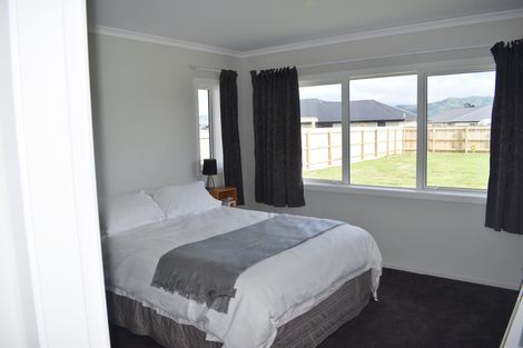 Photo of property in 8 Hartley Avenue, Carterton, 5713