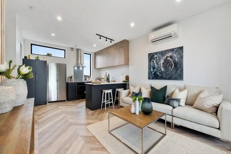 Photo of property in 3/8 Bennett Road, Pakuranga, Auckland, 2010