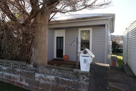 Photo of property in 8 Lewer Street, Karori, Wellington, 6012