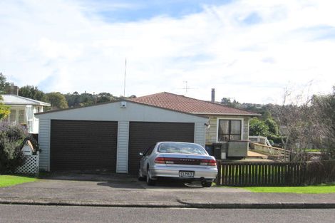 Photo of property in 117 Matipo Road, Te Atatu Peninsula, Auckland, 0610