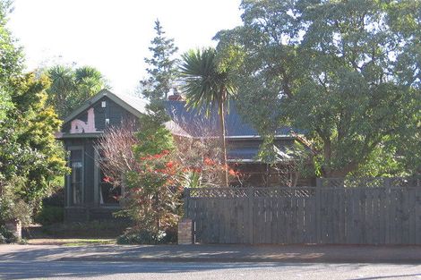 Photo of property in 875 Main Street, Roslyn, Palmerston North, 4414