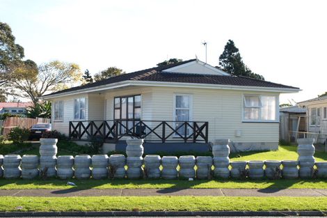 Photo of property in 97 Raglan Street, Mangere East, Auckland, 2024